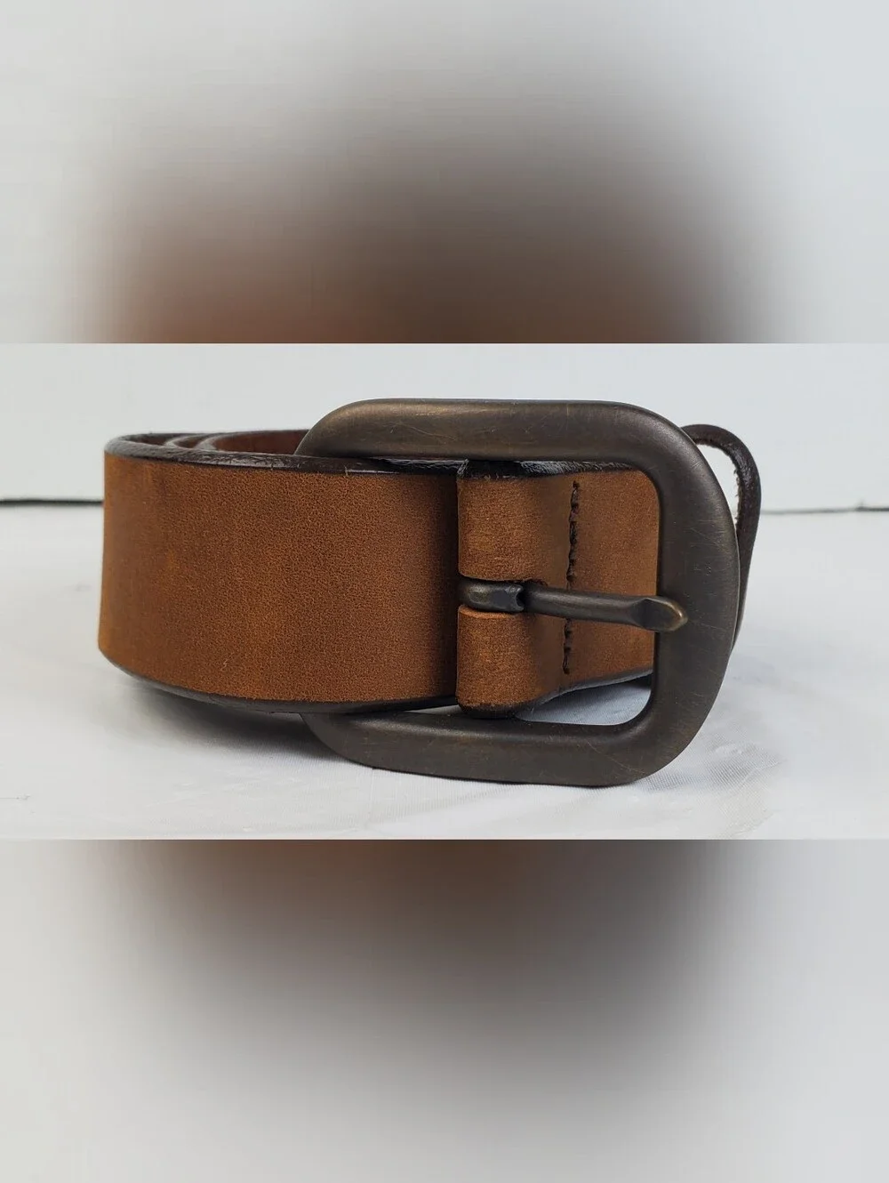 REI Mens Brown Leather Belt Solid Brass Buckle USA Made 799501 - Size 38 - EUC